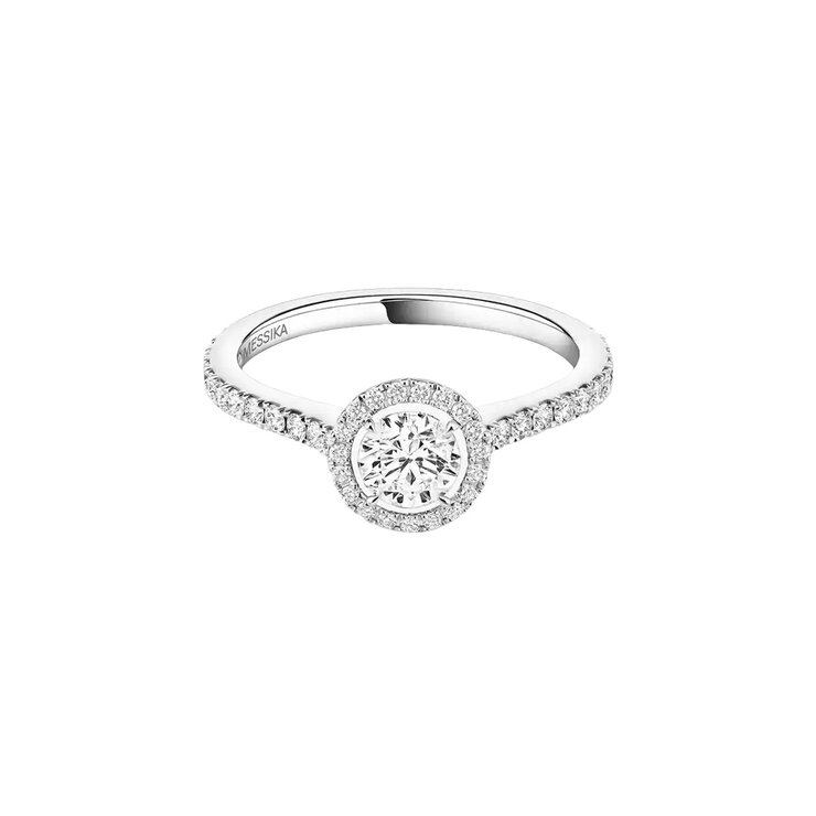 Messika ring in wit goud 18kt met briljant van 0,40 karaat als hoofdsteen omringd door briljanten van 0,35 karaat