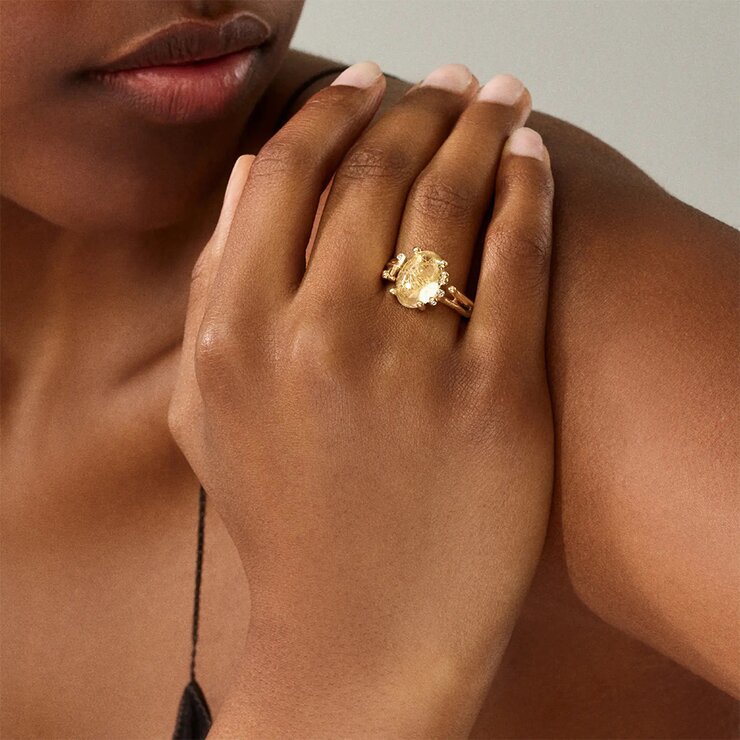 bague Ole Lynggaard en or jaune 18 ct avec quartz rutile entouré de briljants de 0,02 karaat