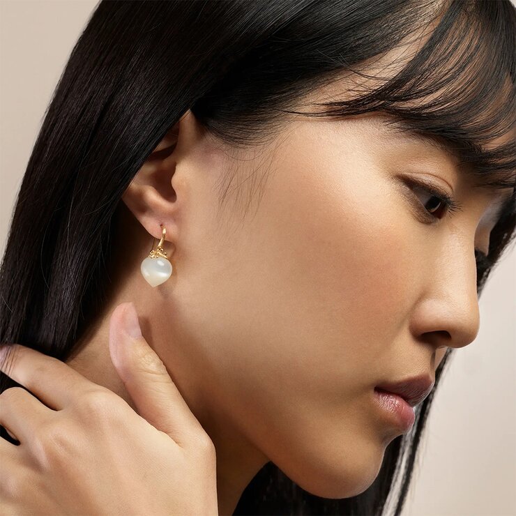 boucles d'oreilles Ole Lynggaard en or jaune 18 ct avec pierre de lune