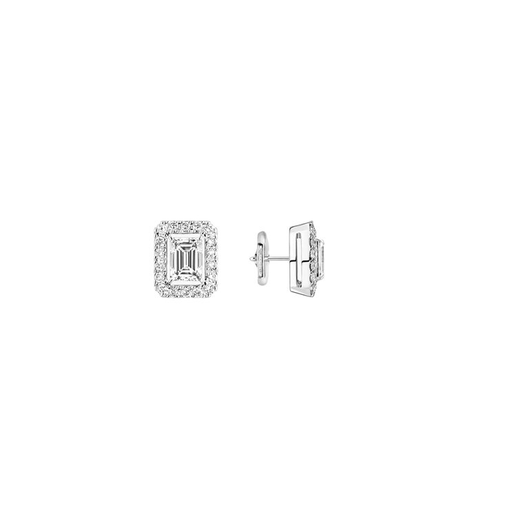 Messika oorringen in wit goud 18kt met emerald diamant van 0,30 karaat als hoofdsteen omringd door briljanten van 0,10 karaat