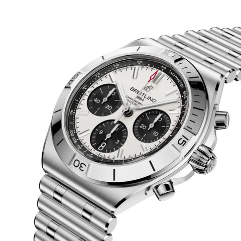 Breitling horloge met een kast in staal, met een wijzerplaat in het wit en een diameter van 42 mm