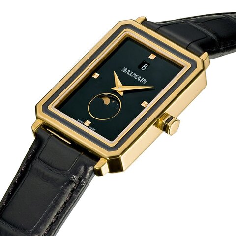Balmain horloge met een kast in gele pvd-coating, met een wijzerplaat in het zwart en een diameter van 28 x 37 mm