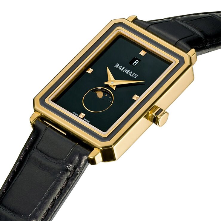 montre Balmain avec un boîtier en revêtement pvd jaune, un cadran noir et un diamètre de 28 x 37 mm