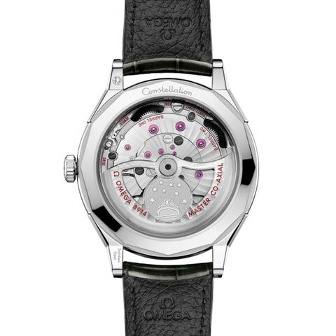 Omega horloge met een kast in staal en een wijzerplaat in het zilver