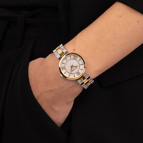 Balmain horloge met een kast in gele pvd-coating op staal, met een wijzerplaat in het parelmoer en een diameter van 31 mm