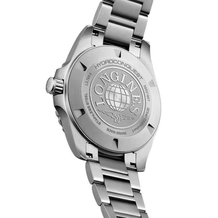 montre Longines avec un boîtier en acier, un cadran bleu et un diamètre de 42 mm