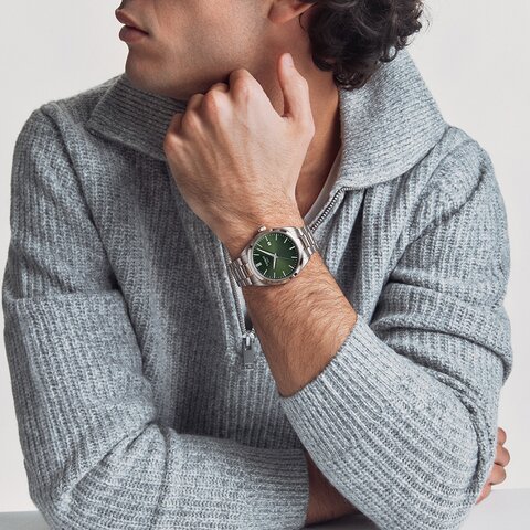 Tissot horloge met een kast in staal, met een wijzerplaat in het groen en een diameter van 40 mm