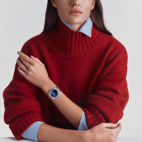Tissot horloge met een kast in staal, met een wijzerplaat in het blauw en een diameter van 35 mm