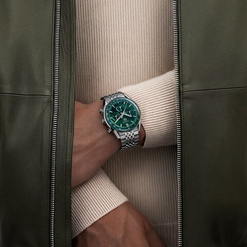 TAG Heuer horloge met een kast in staal, met een wijzerplaat in het groen en een diameter van 41 mm