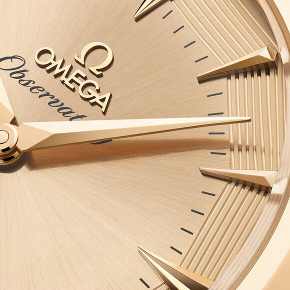 PP_Co_Obs_KF_Guilloche_dial.jpg