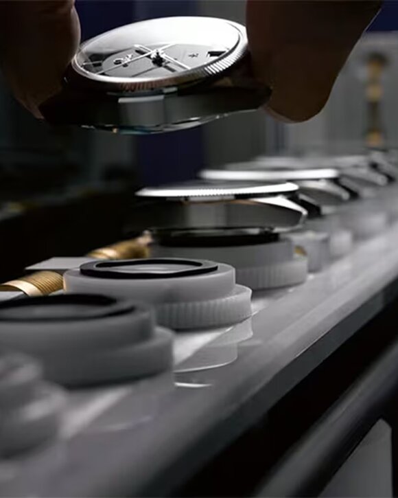 master_chronometer-desktop.jpg