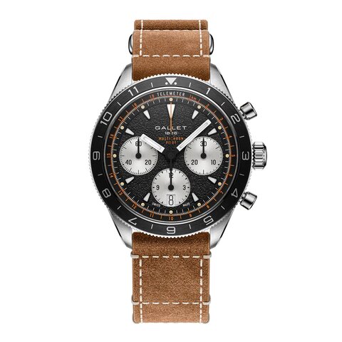 montre Gallet avec un boîtier en acier, un cadran noir et un diamètre de 42 mm