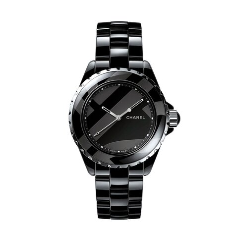 CHANEL horloge met een kast in keramiek, met een wijzerplaat in het zwart en een diameter van 38 mm