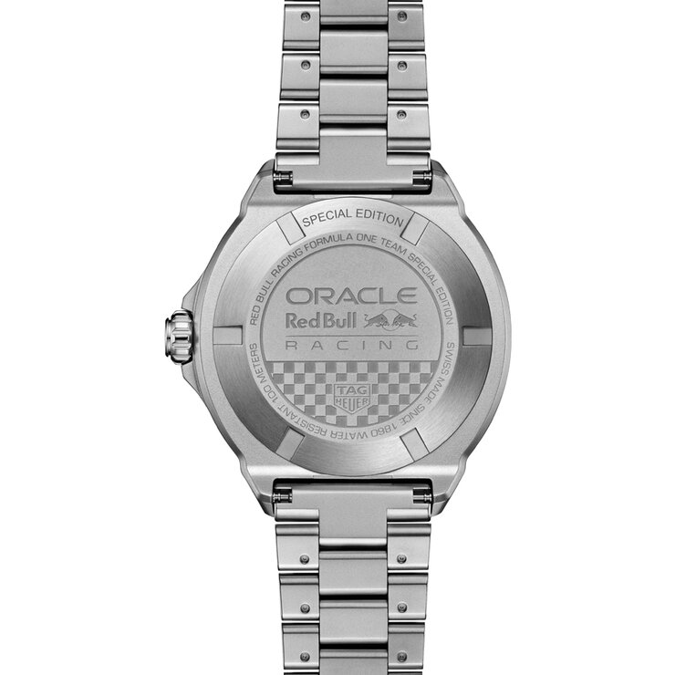 montre TAG Heuer avec un boîtier en polylight sur acier, un cadran bleu et un diamètre de 38 mm
